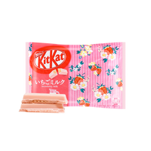 Load image into Gallery viewer, Japanese Kit Kat Strawberry Milk Flavor 11pc
