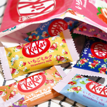Load image into Gallery viewer, Japanese Kit Kat Strawberry Milk Flavor 11pc
